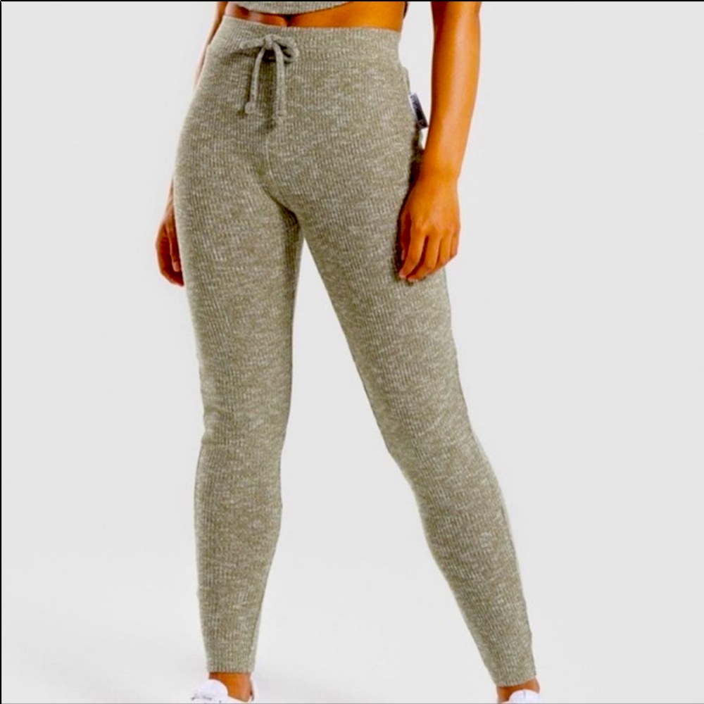 Gymshark slounge leggings in washed khaki marl